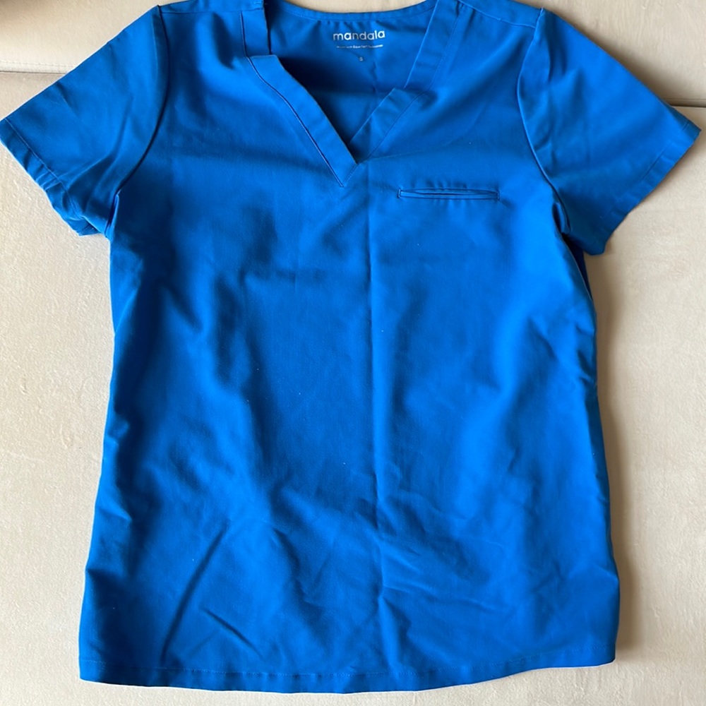Mandala Scrub Top - Royal Blue